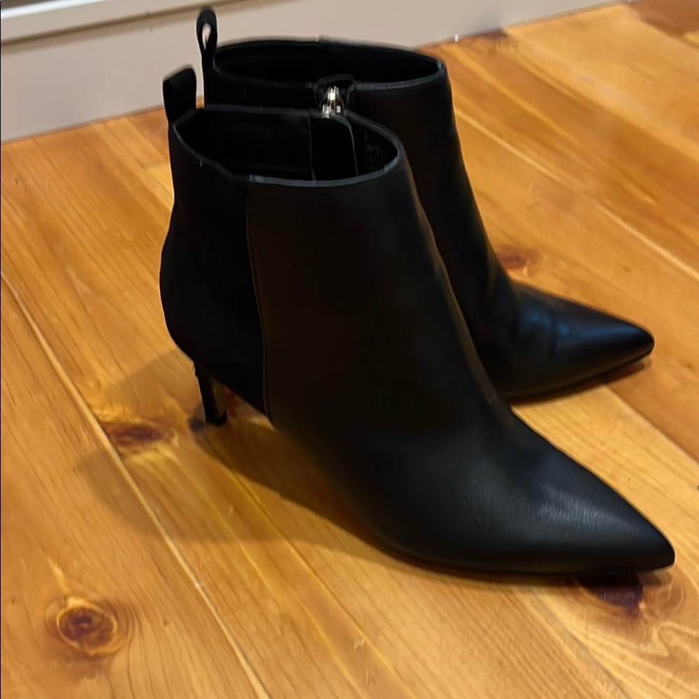 Black Ankle Boots with Sleek Stiletto Heel